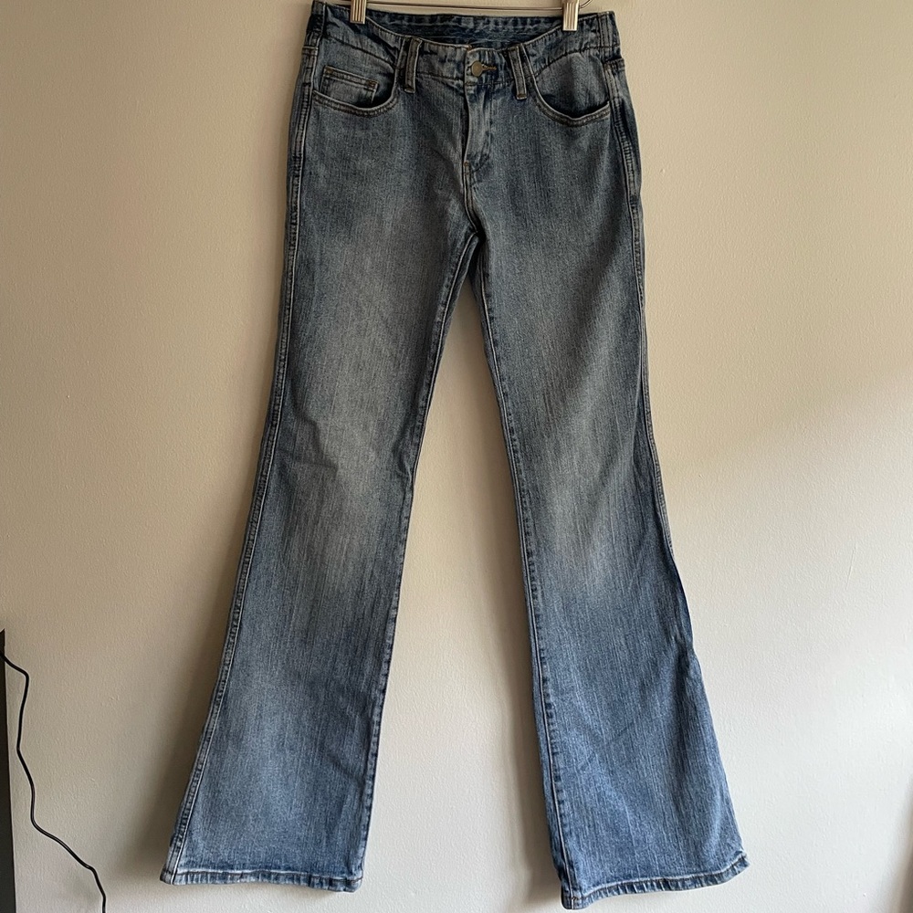 Brandy Melville Eleanor Flared Jeans 🩵